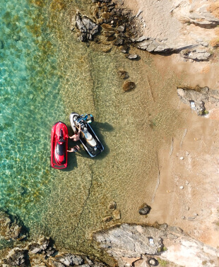 Jet skiing image 2